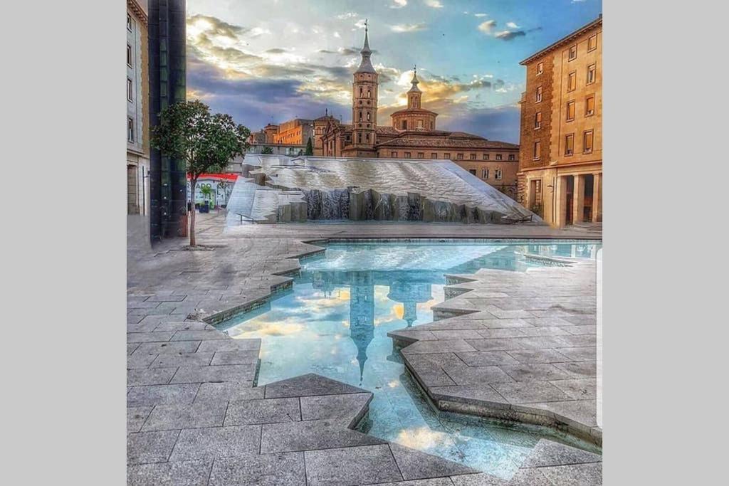 Loft Mon Apartment Zaragoza Bagian luar foto